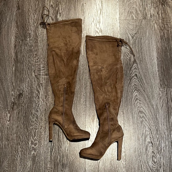 Light Brown Over The Knee Boots Size 8 - Picture 2 of 5